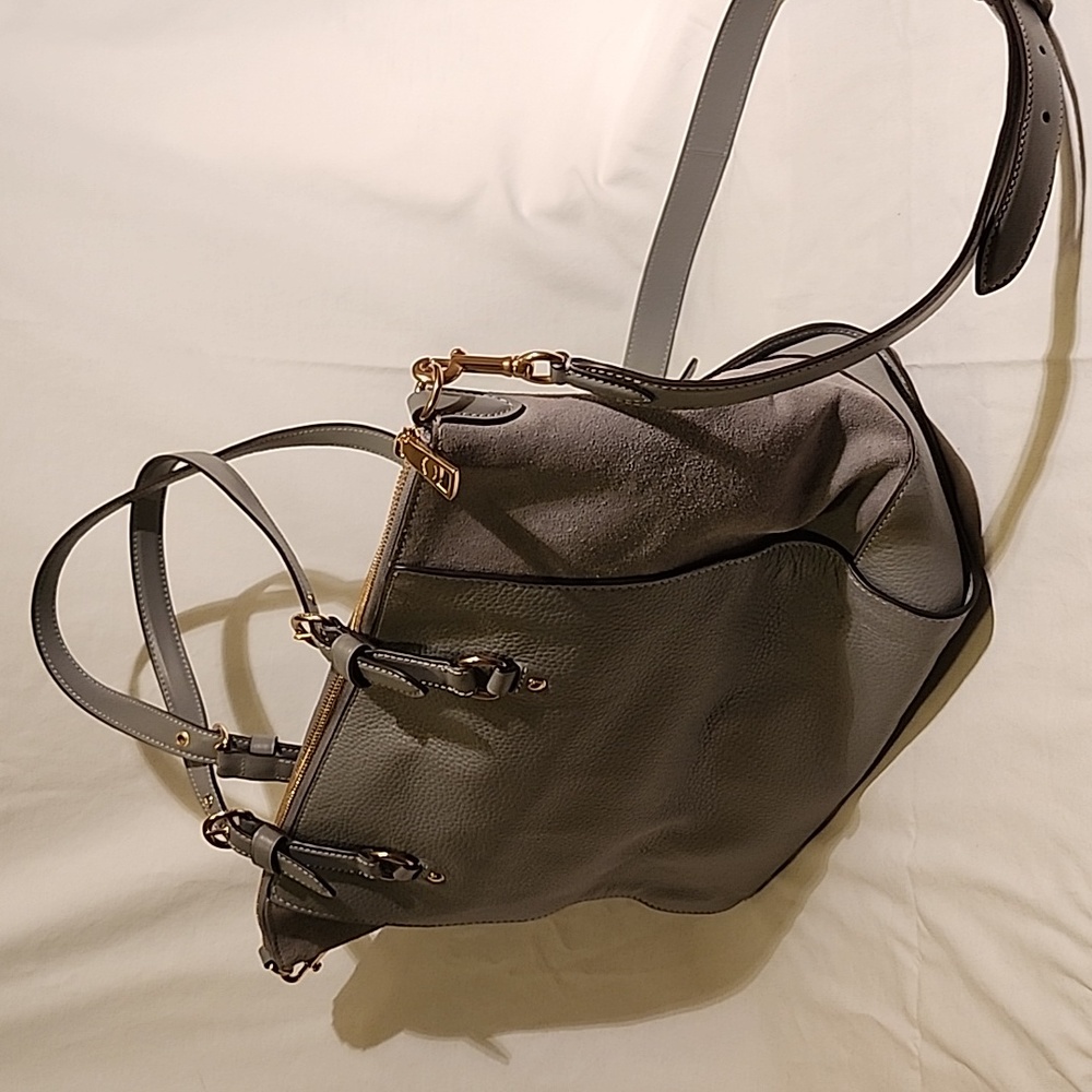 Coach purse - Picture 4 of 7